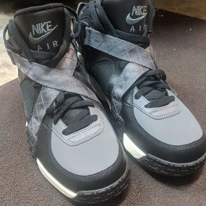 Nike air raid